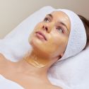 Masque peel off transparent effet feuilles d’or