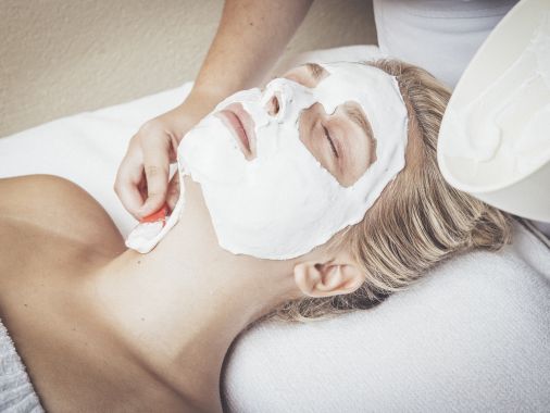 Radiance Peel off mask